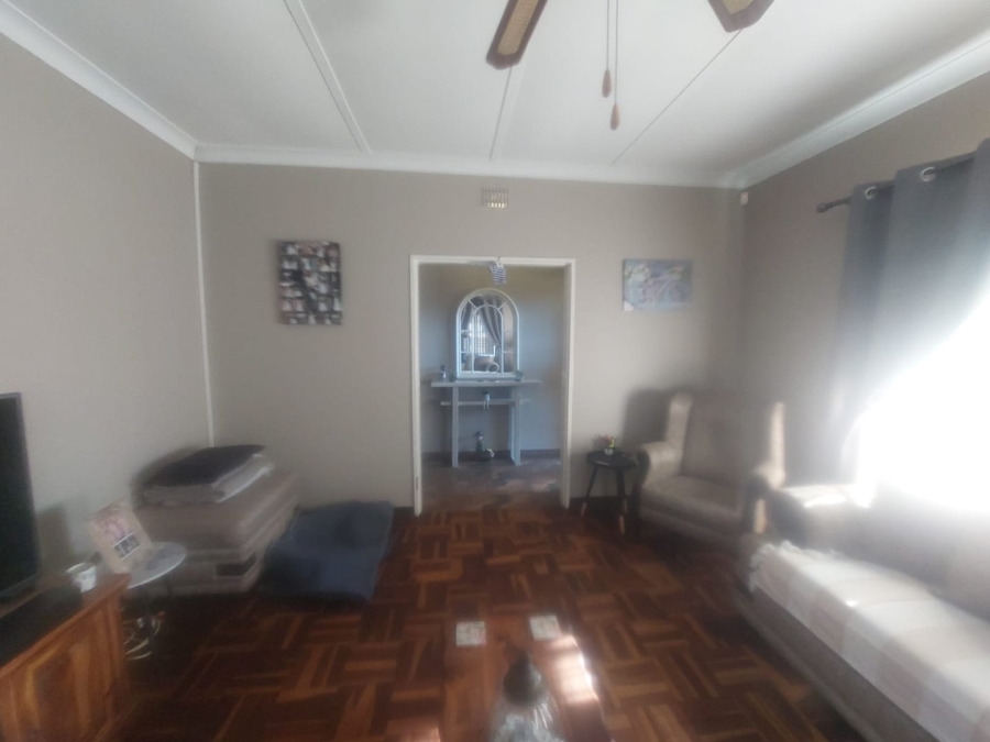 4 Bedroom Property for Sale in Oos Einde North West